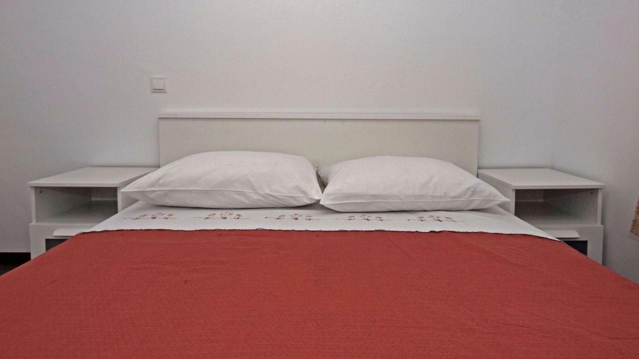 Apartments Mare Vodice Esterno foto