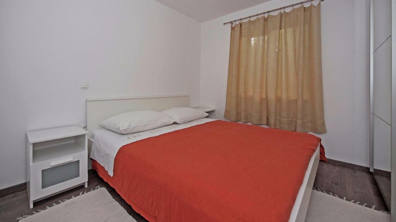 Apartments Mare Vodice Esterno foto